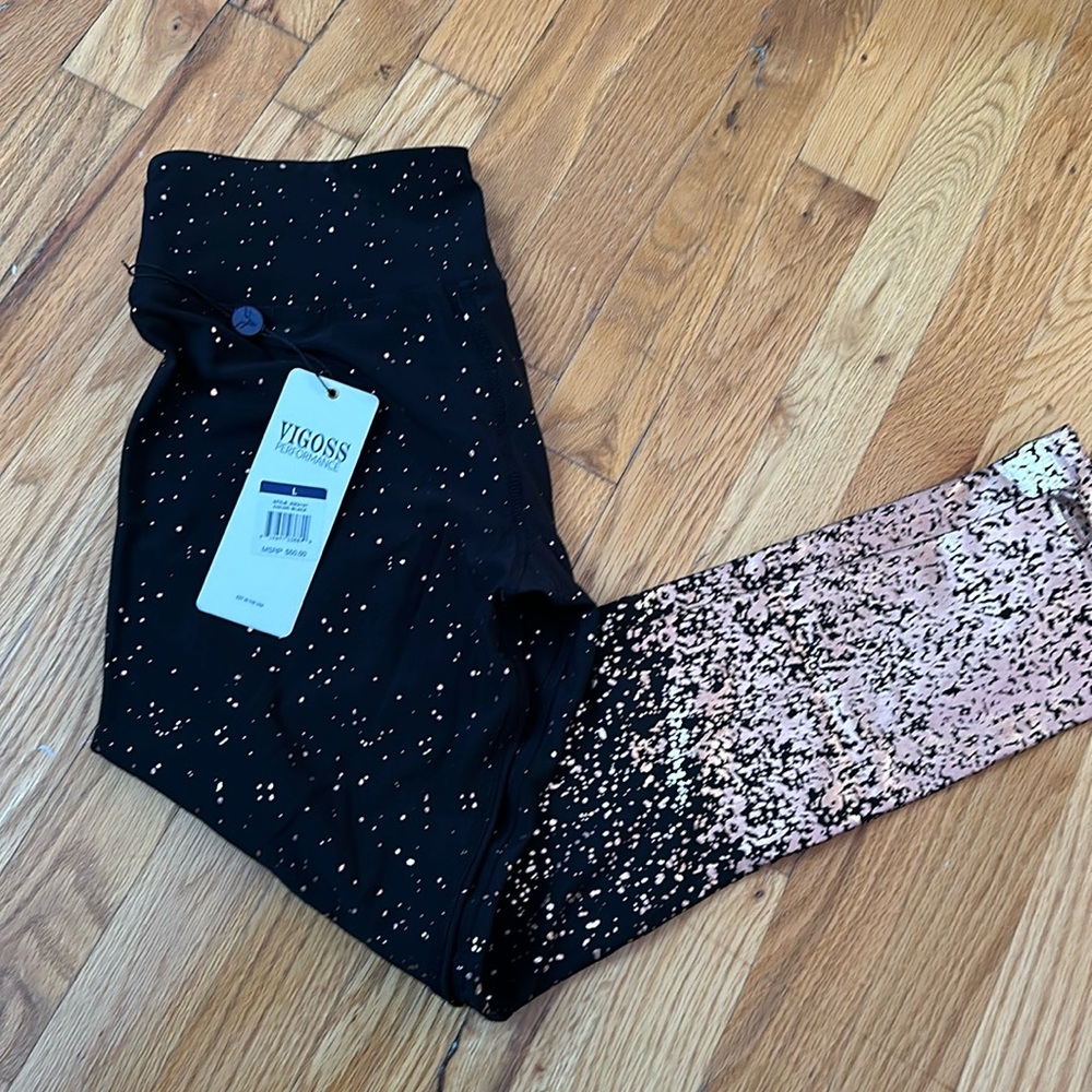 Vigoss black and gold leggings, size l, new with tags